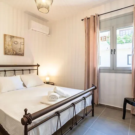 Appartement Charming Urban Escape Your Cozy Retreat Filiatra